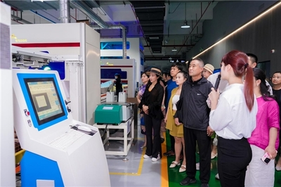 智造魅力，品質見證 百名客戶探訪慕思4.0數字化工廠與卓越檢測服務