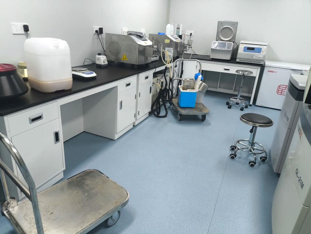 全鋼實驗臺選購指南 材質、廠家與專業檢測服務全解析